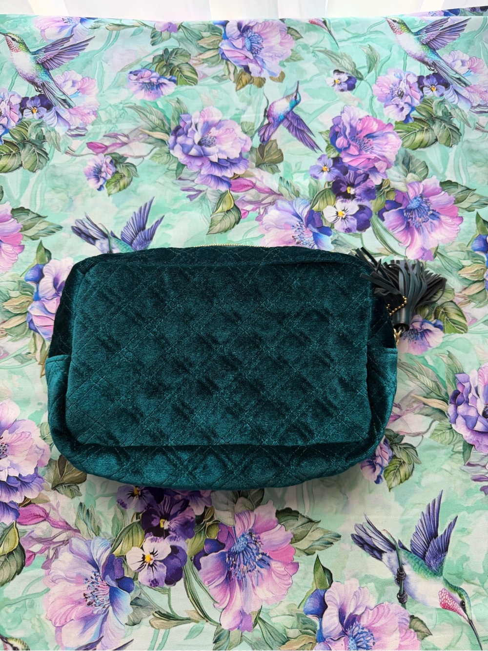 Quilted Velvet Teal Makeup Bag with Tassel - Picture 4 of 8